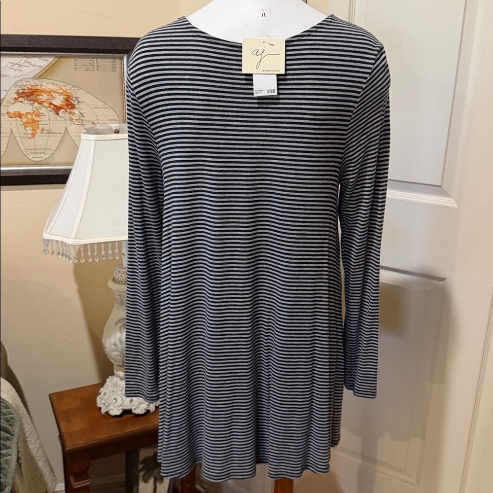 Andrea Jovine Black & Gray Striped Long-Sleeve Tunic. Medium. NWT - Picture 4 of 7